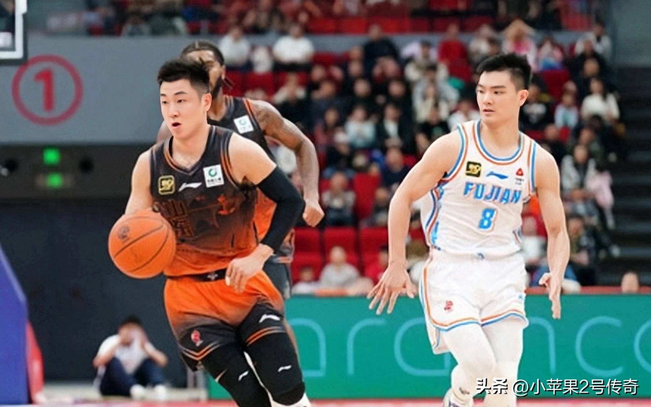 山东男篮在场上取得优势，成功获胜