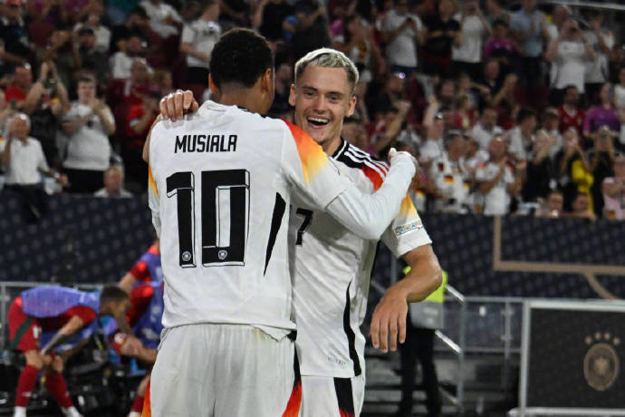 英格兰大胜匈牙利,轻松突围小组 英格兰大胜匈牙利,轻松突围小组