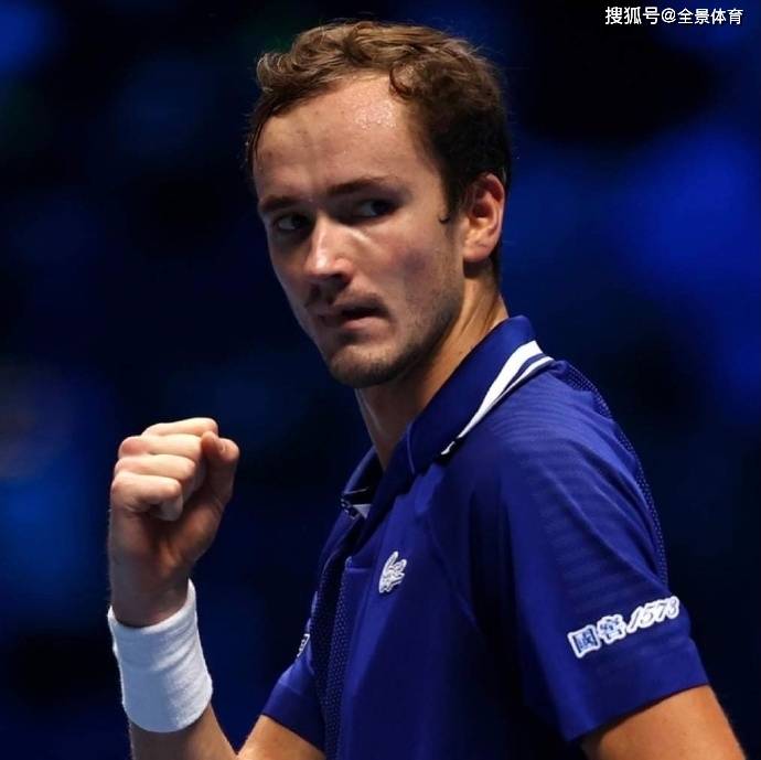 DRX横扫FLY，Clid打出惊人五杀激烈交锋八强赛，强势挺进下一轮的简单介绍